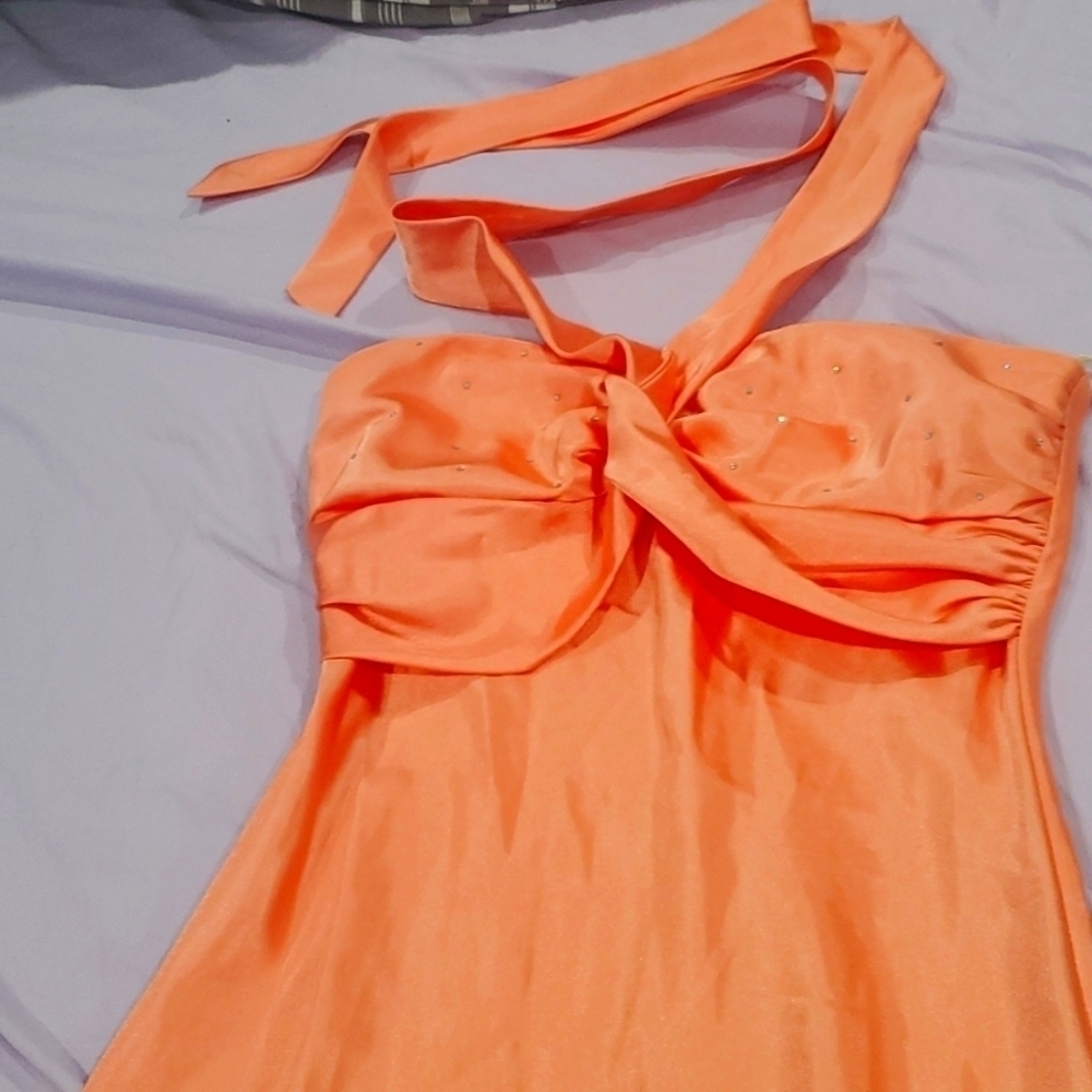 Georgeous ballroom Halter Gown peach color size small